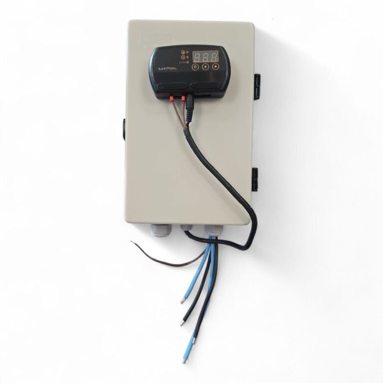 Painel de comando Luxpool com TLZ1378N para aquecedor de piscina 20.000 W – vista frontal